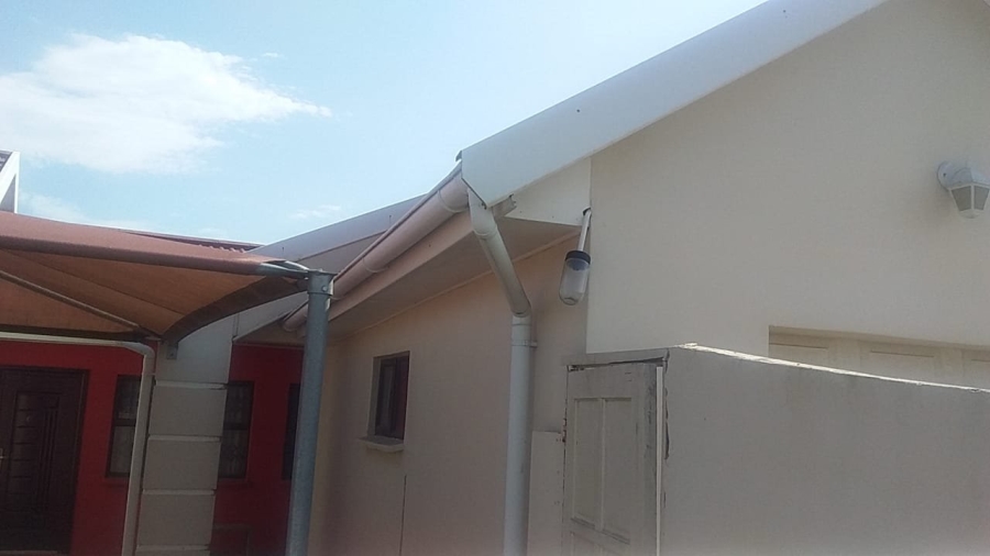 2 Bedroom Property for Sale in Mdantsane Nu 14 Eastern Cape